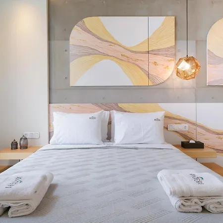 Moderi Luxury 4*