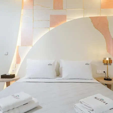 Moderi Luxury Aparthotel