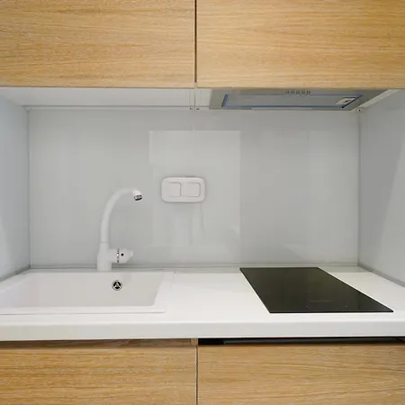 מלון דירות Moderi Luxury