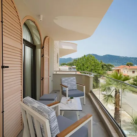 Апартхотел Moderi Luxury Скала Потамияс