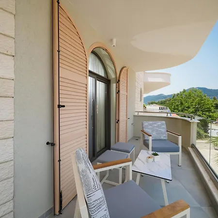 Moderi Luxury