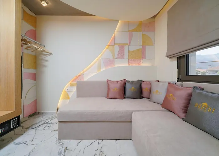 Aparthotel Moderi Luxury 4*